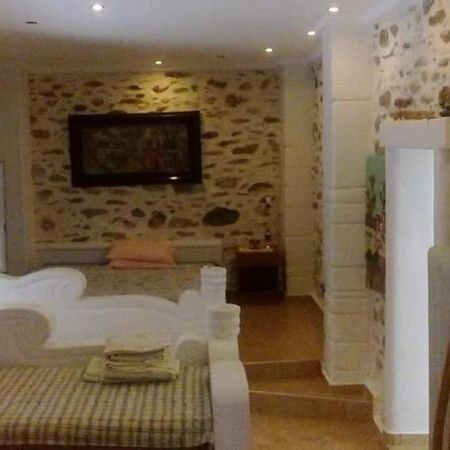 Sea&Stone Apartment Skala Sotiros Bagian luar foto
