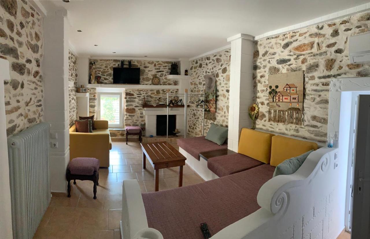 Sea&Stone Apartment Skala Sotiros Bagian luar foto