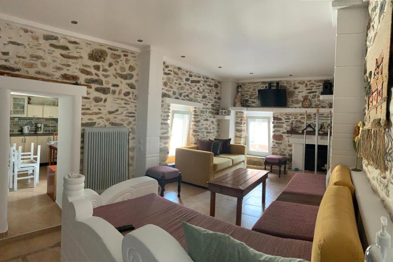 Sea&Stone Apartment Skala Sotiros Bagian luar foto
