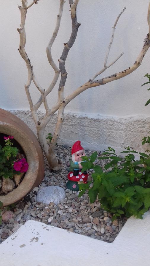 Sea&Stone Apartment Skala Sotiros Bagian luar foto