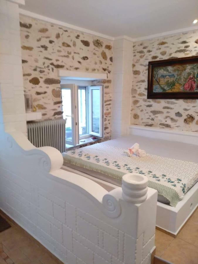 Sea&Stone Apartment Skala Sotiros Bagian luar foto